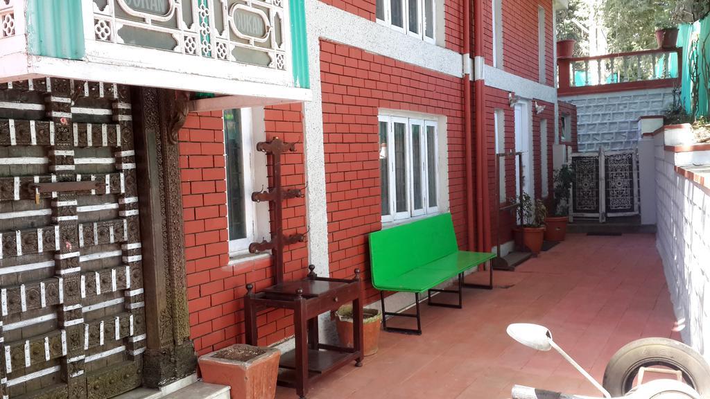 Bed and Breakfast The Red House Утакаманд Номер фото